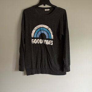 HOUNT Oversized T-Shirt, with pockets, size small, good vibes